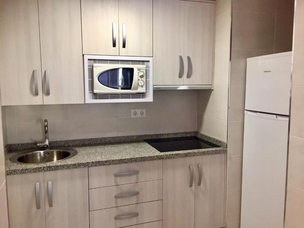 Apartamentos En Alquiler Chinasol Альмуньєкар Екстер'єр фото